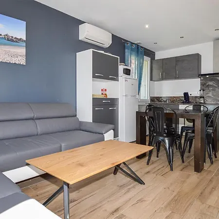 Beautiful In Vecchio With Wifi And 3 Bedrooms Порто-Веккьо
